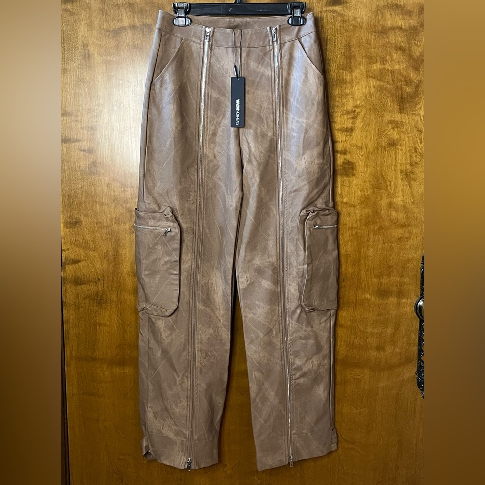 Fashion Nova Brown Cargo pants